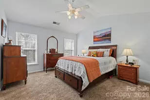 9460 Brighthaven Ln, Charlotte, NC 28214 - Photo 12