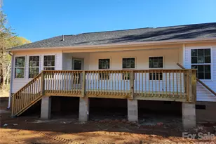 5405 Springs Rd, Conover, NC 28613 - Photo 6