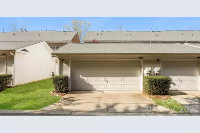 8602 Beaver Creek Drive, Charlotte, NC 28269 - Photo 18