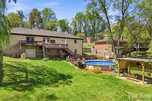 906 Hemlock Dr NE, Lenoir, NC 28645 - Photo 6