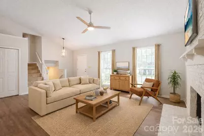 8826 Burnt Umber Drive, Charlotte, NC 28215 - Photo 6