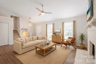 8826 Burnt Umber Dr, Charlotte, NC 28215 - Photo 6