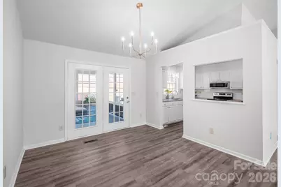 8826 Burnt Umber Drive, Charlotte, NC 28215 - Photo 10