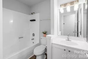 8826 Burnt Umber Dr, Charlotte, NC 28215 - Photo 22