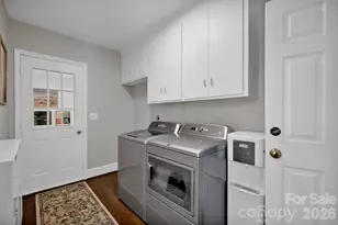 421 Sardis Ln, Charlotte, NC 28270 - Photo 8