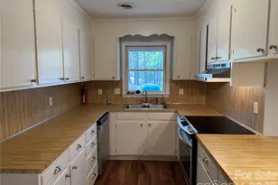 110 Ashleigh Ct, Fort Mill, SC 29715 - Photo 10