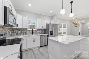 1429 1/2 Edgewood Dr, Rock Hill, SC 20730 - Photo 6