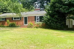 7125 Pence Rd, Charlotte, NC 28215 - Photo 1