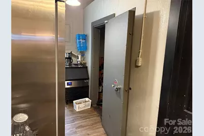 198 N Main Street, Rutherfordton, NC 28139 - Photo 14