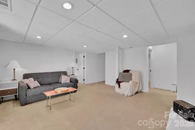 301 Hillandale Drive, Charlotte, NC 28270 - Photo 22