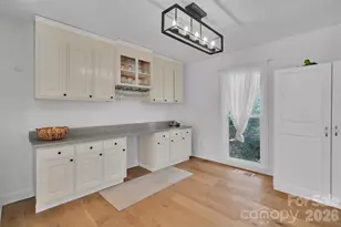 301 Hillandale Dr, Charlotte, NC 28270 - Photo 8