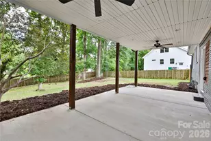 6721 Knightswood Dr, Charlotte, NC 28226 - Photo 16