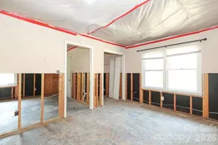 1401 W Mauney Ave, Gastonia, NC 28052 - Photo 4
