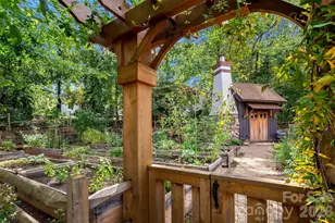 9 Fay Jones Ln, Black Mountain, NC 28711 - Photo 32