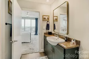 333 W Trade Street W, Charlotte, NC 28202 - Photo 22