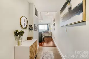 333 W Trade Street W, Charlotte, NC 28202 - Photo 4