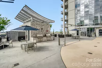 333 W Trade Street W #1105, Charlotte, NC 28202 - Photo 32