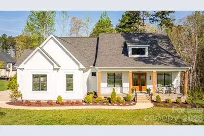 2411 Callaghan Court, Landis, NC 28088 - Photo 2