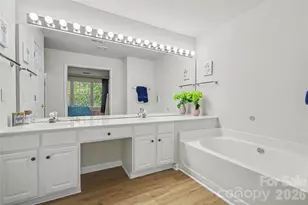 6930 Beverly Springs Dr, Charlotte, NC 28270 - Photo 16