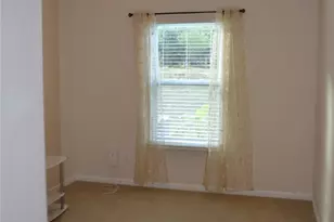 5230 Poplar Knoll Dr, Matthews, NC 28105 - Photo 10