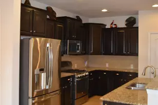 5230 Poplar Knoll Dr, Matthews, NC 28105 - Photo 6