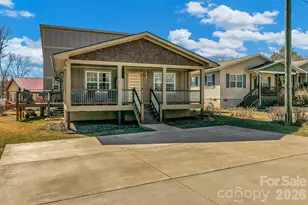 215 E Oakview Rd, Asheville, NC 28806 - Photo 1