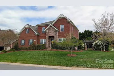 2604 McHanna Point, Tega Cay, SC 29708 - Photo 2