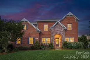 2604 McHanna Point, Tega Cay, SC 29708 - Photo 2