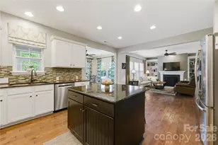 2604 McHanna Point, Tega Cay, SC 29708 - Photo 14