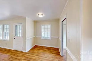 6821 View Way Dr, Charlotte, NC 28215 - Photo 20