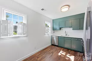 8005 Regent Park Ln, Charlotte, NC 28210 - Photo 4
