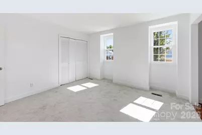 8005 Regent Park Lane, Charlotte, NC 28210 - Photo 12