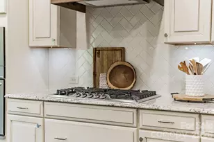 800 Hidden Pond Ln, Waxhaw, NC 28173 - Photo 18