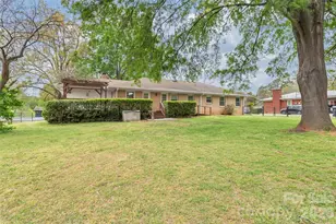 7537 Monroe Rd, Charlotte, NC 28212 - Photo 32