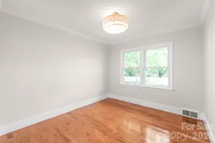 7537 Monroe Rd, Charlotte, NC 28212 - Photo 26