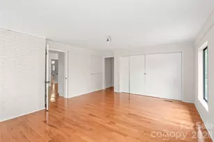 7537 Monroe Rd, Charlotte, NC 28212 - Photo 14