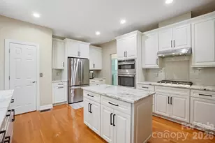 1038 Patricians Ln, Wesley Chapel, NC 28110 - Photo 10