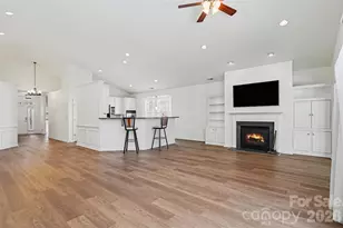 977 Platinum Dr, Fort Mill, SC 29708 - Photo 8