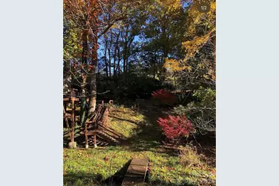 1359 Chestnut Grove Road, Spruce Pine, NC 28777 - Photo 4