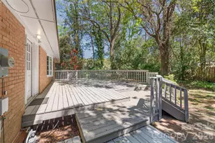 1612 Redcoat Dr, Charlotte, NC 28211 - Photo 28