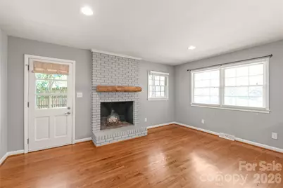 1612 Redcoat Drive, Charlotte, NC 28211 - Photo 16