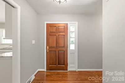 1612 Redcoat Drive, Charlotte, NC 28211 - Photo 6