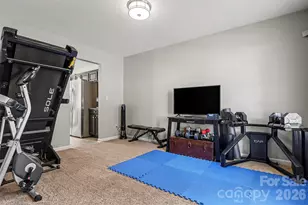 1038 Chalk Hill Ln, Charlotte, NC 28214 - Photo 14