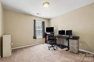 1038 Chalk Hill Ln, Charlotte, NC 28214 - Photo 26