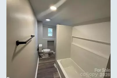 505 E Robinson Street, Gaffney, SC 29340 - Photo 12