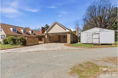 309 Springwood Avenue, Gibsonville, NC 27249 - Photo 4