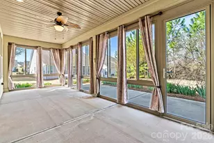 6313 Good News Dr, Charlotte, NC 28215 - Photo 36