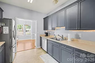 4104 Kenton Glenn Ct NW, Concord, NC 28027 - Photo 6