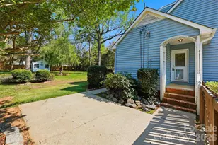 403 Brookgreen Dr, Monroe, NC 28112 - Photo 34