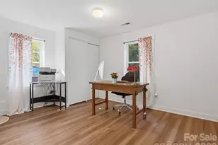 6223 Macon St, Charlotte, NC 28208 - Photo 6